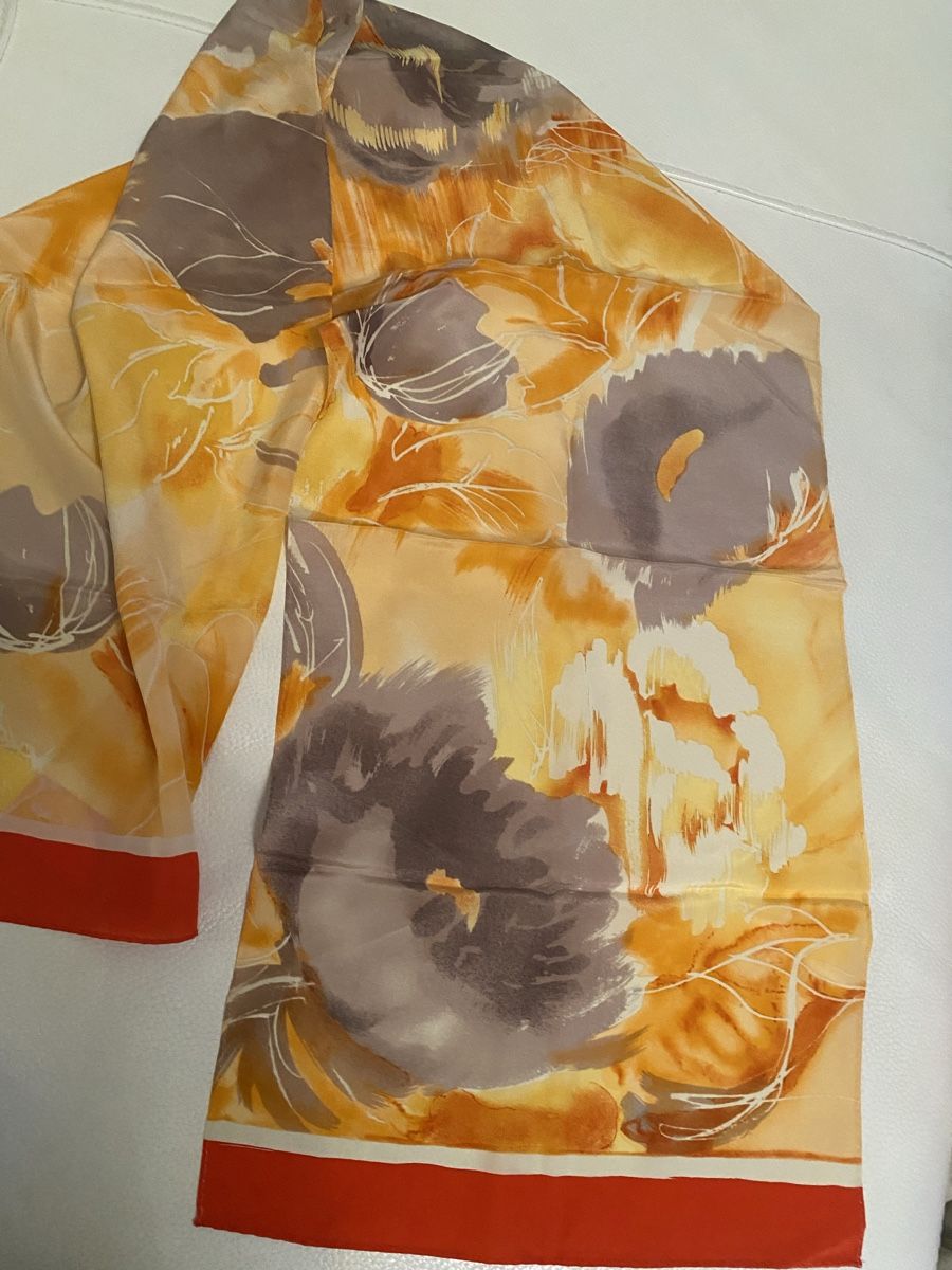 Foulard & Sciarpe: Seiden Schal 🌸 – Usato da Opfikon venduto da Luis144 1