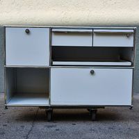 USM Sideboard in Grau  zeitloses Design