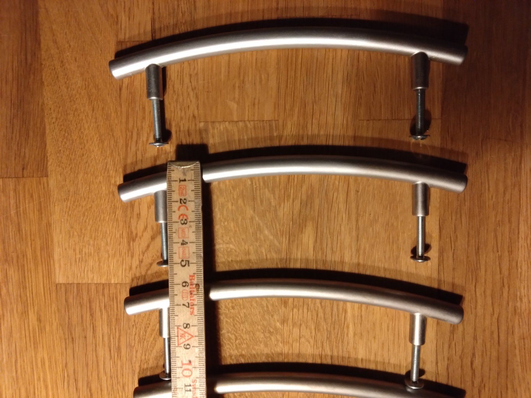 Ferramenta: Möbelgriffe Segmentbogen 128mm  5Stück – Usato da Lauerz venduto da STIDRIVER 5