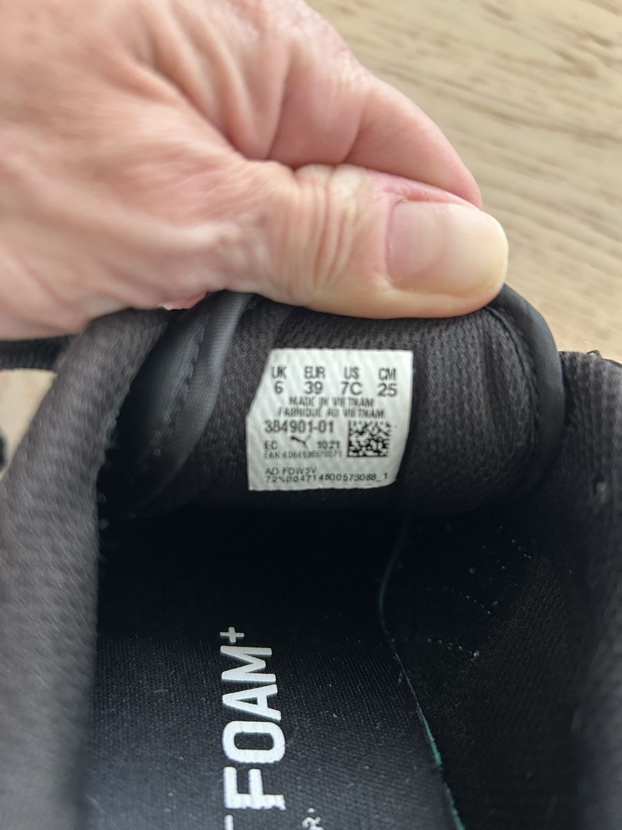 Puma Scarpe per ragazzi: Baskets PUMA noir, TB état, Taille 39 – Usato da Mont-sur-Lausanne venduto da Vinou6021 5