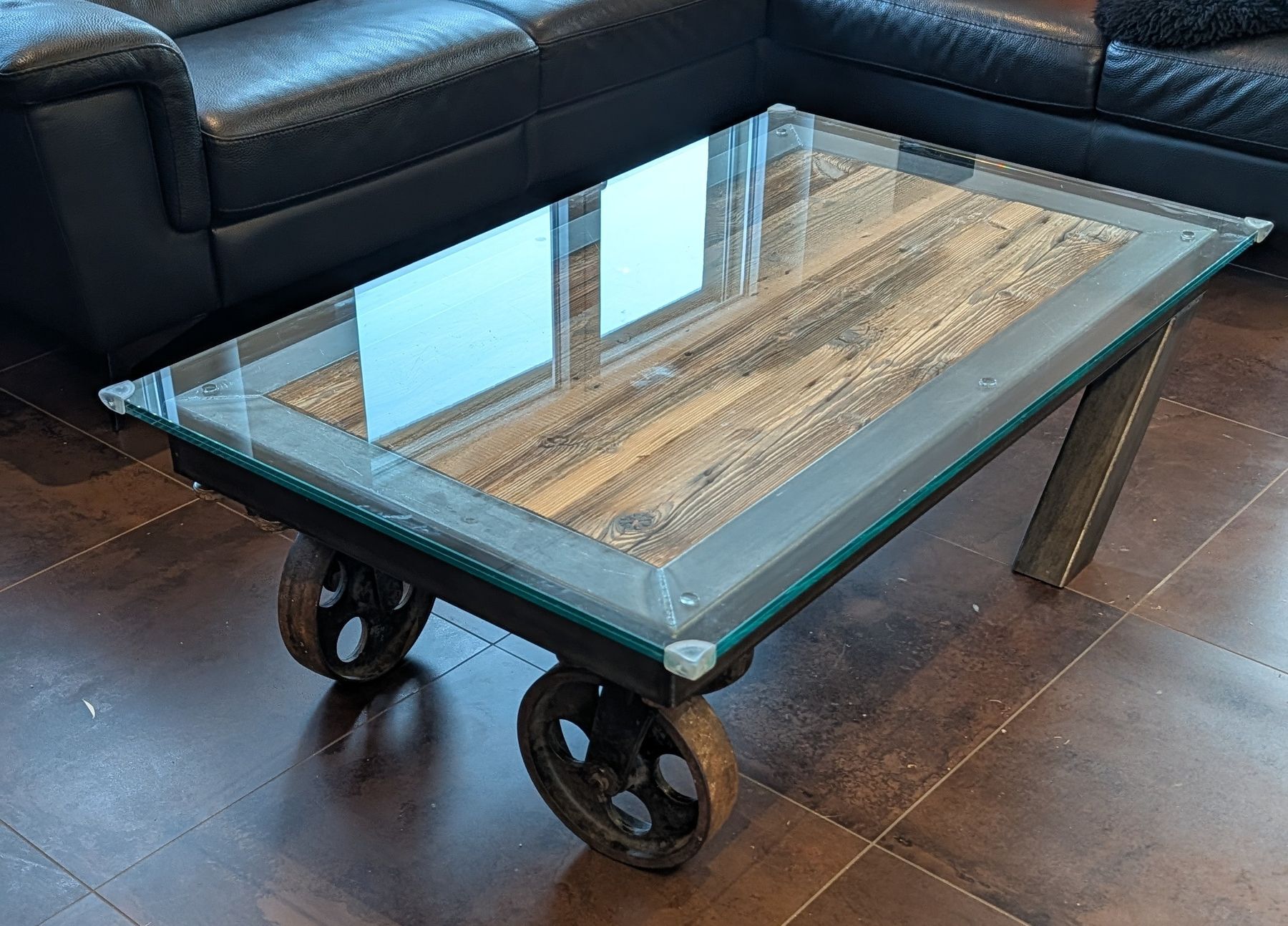 Tavoli: Table basse industrielle, unique, fabrication sur mesure – Usato da La Place (Ayent) venduto da s4c4 3