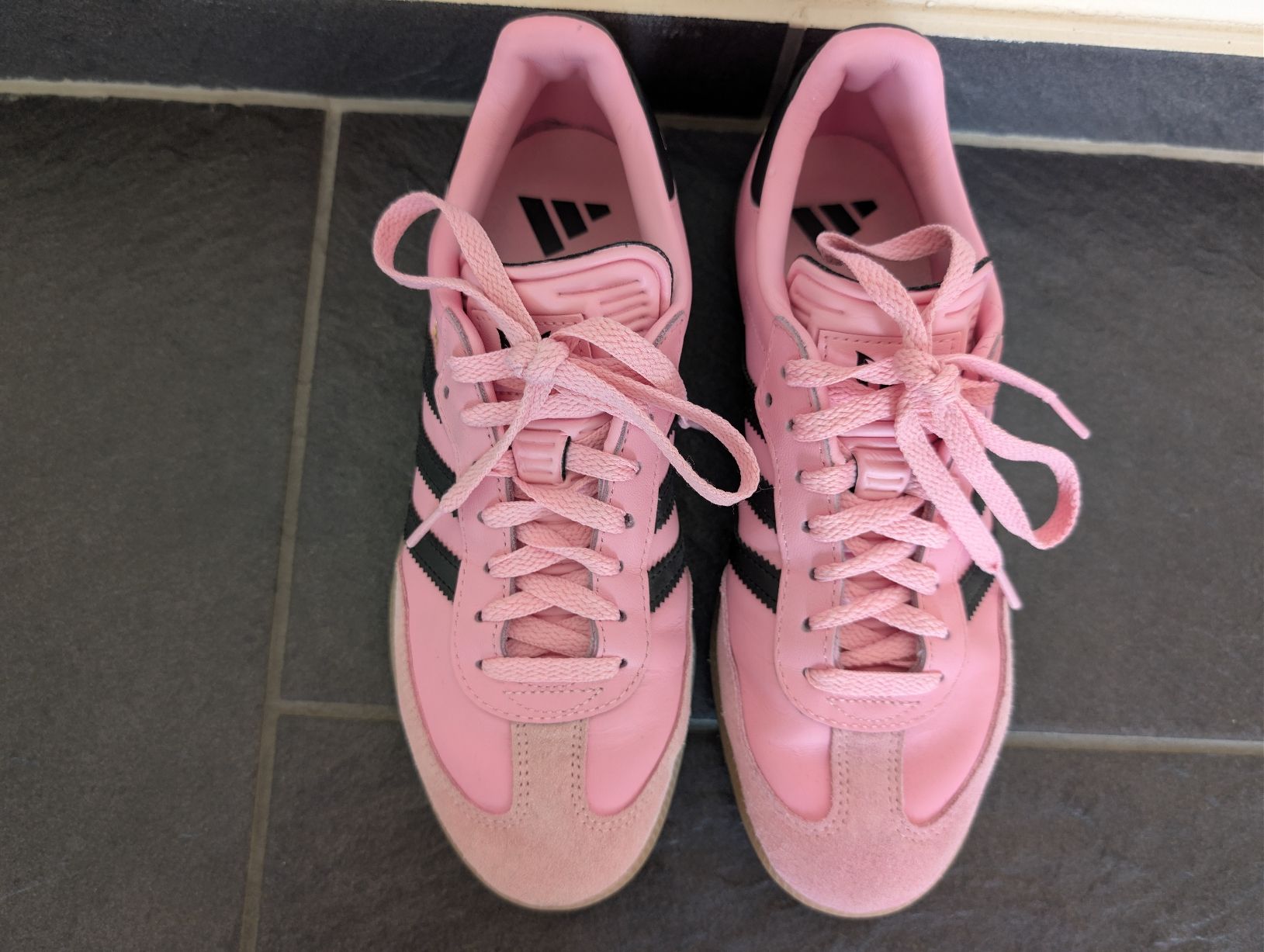 Adidas Scarpe da uomo: Adidas Samba Messi Pink – Nuovo (secondo la descrizione) da Kleinandelfingen venduto da ginaaks