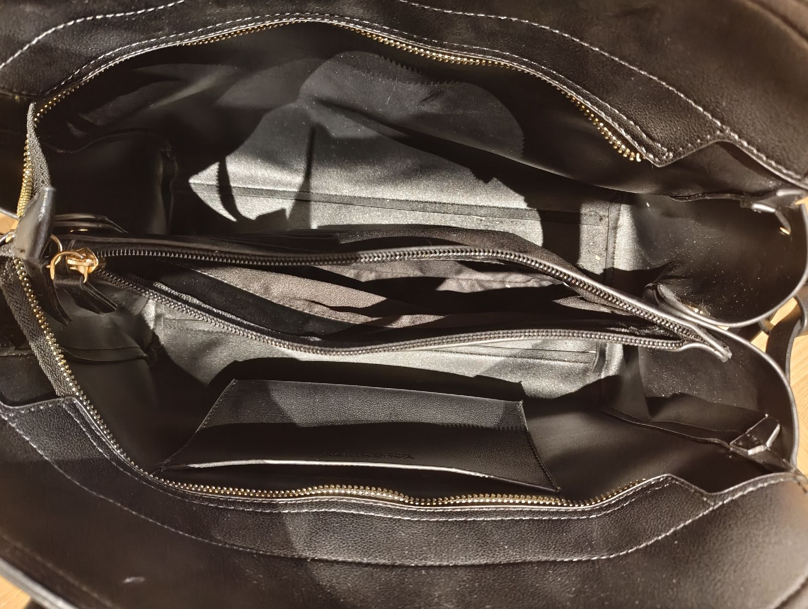Valentino Borse da donna: Shopper von Valentino – Usato da Othmarsingen venduto da van_h5yh 4