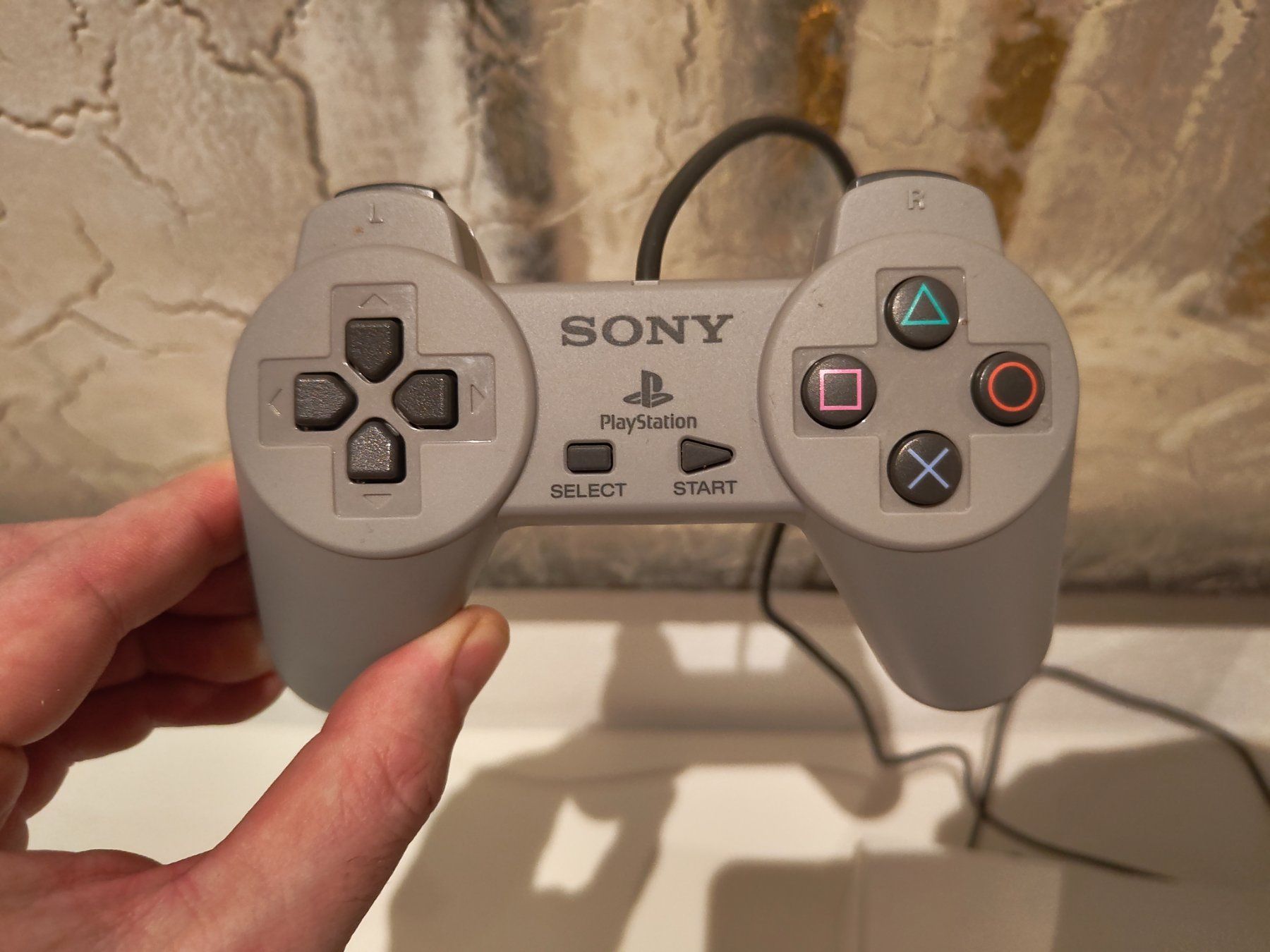 Sony Konsolen: Sony Playstation Classic – Gebraucht aus Birrhard von Dave-C 4