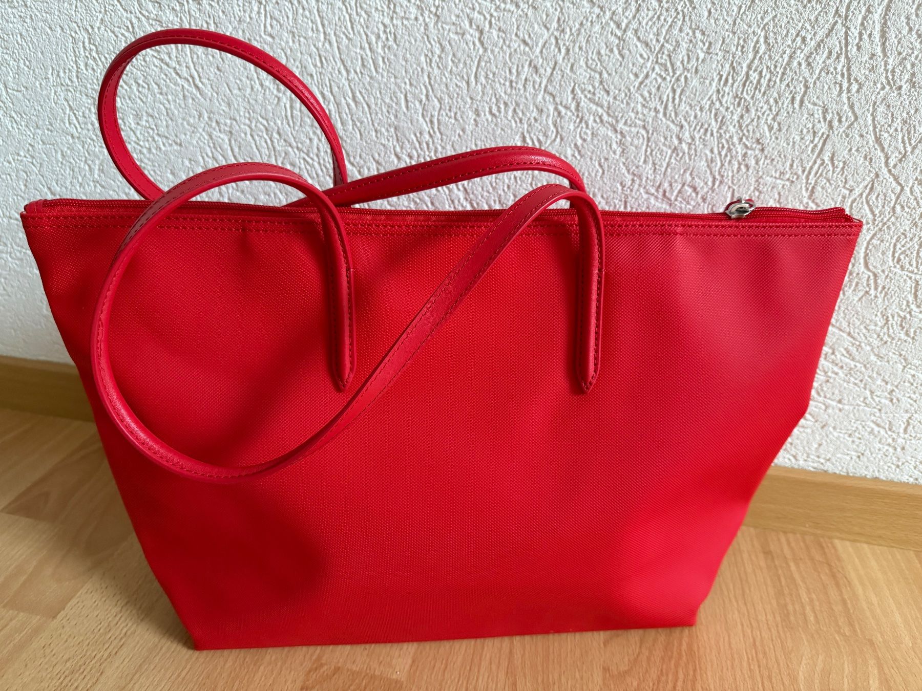Borse da donna: Sacs LACOSTE rouge et rose – Nuovo (secondo la descrizione) da Goumoens-la-Ville venduto da SandieF 9