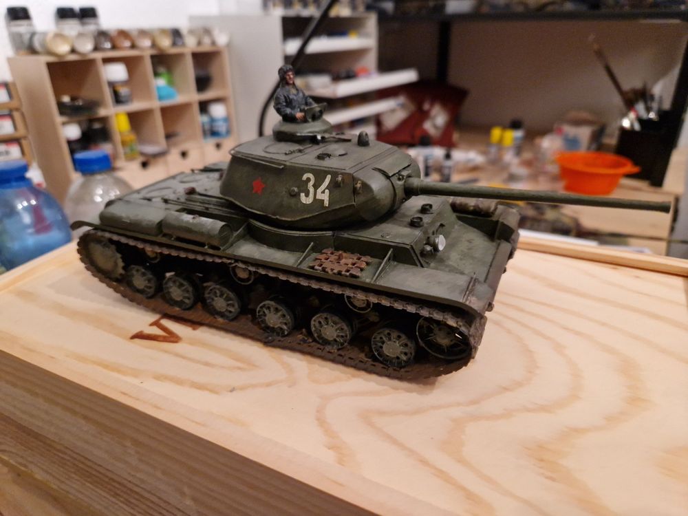 1/35 kv85 tank gebaut Kaufen auf Ricardo