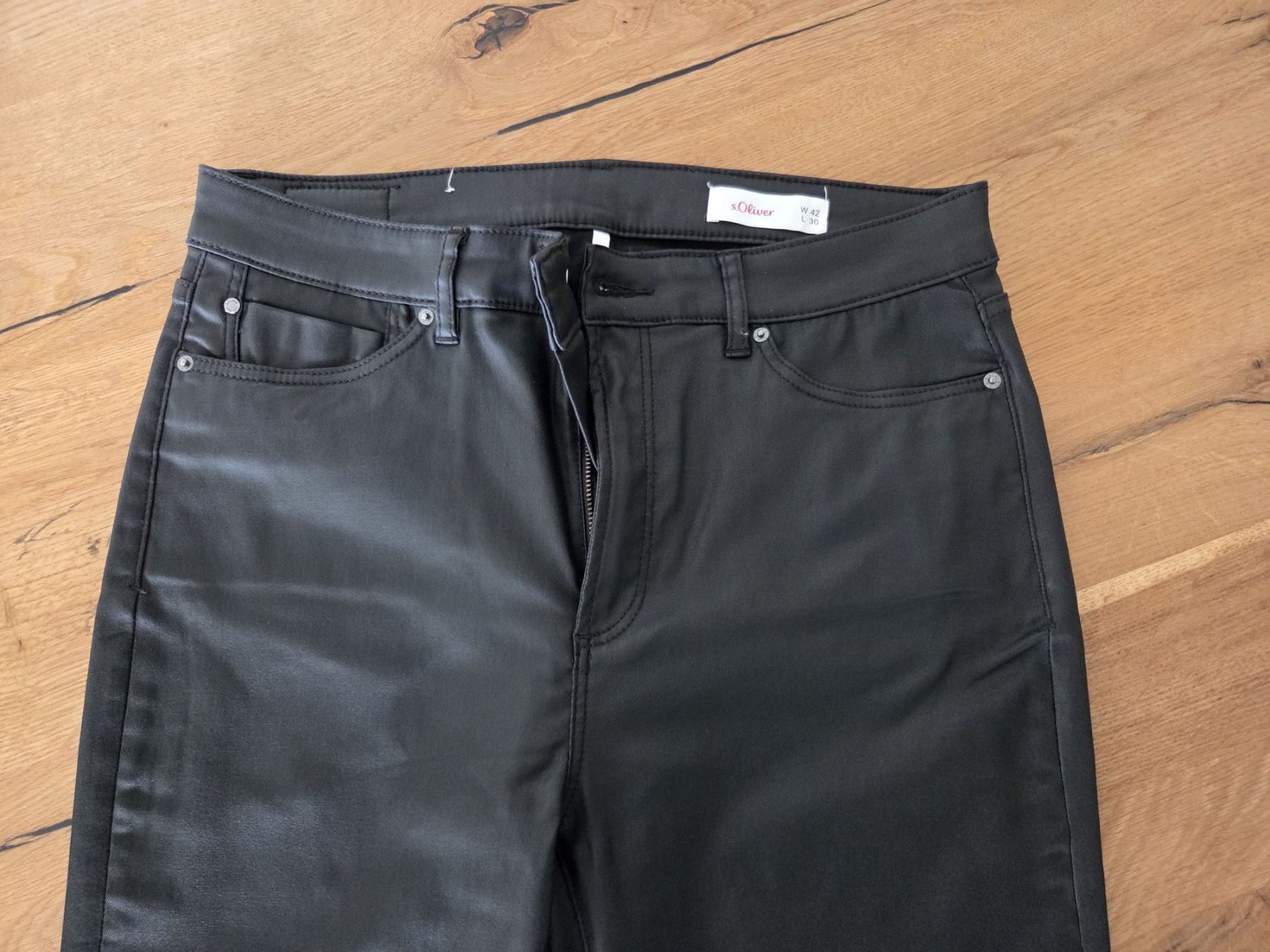 S.Oliver Pantaloni: Kunstlederhosen S.Oliver W42 L30 – Usato da Kloten venduto da Konfuzius7 1