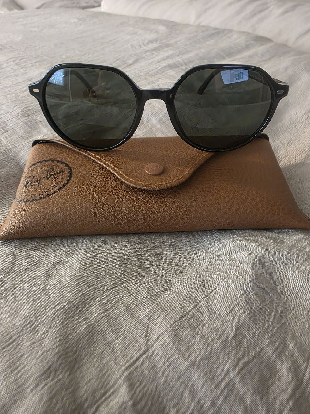 Ray-Ban Occhiali & Lenti: Ray-Ban Thalia Sonnenbrille – Usato da Wangen b. Olten venduto da kaj.ya