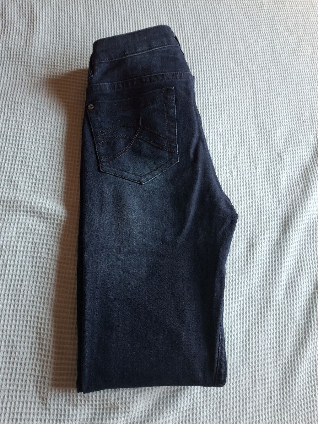 Jeans: Pantalon jeans noir taille 34 marque Chicorée  – Usato da Villiers venduto da san_jn5w 7