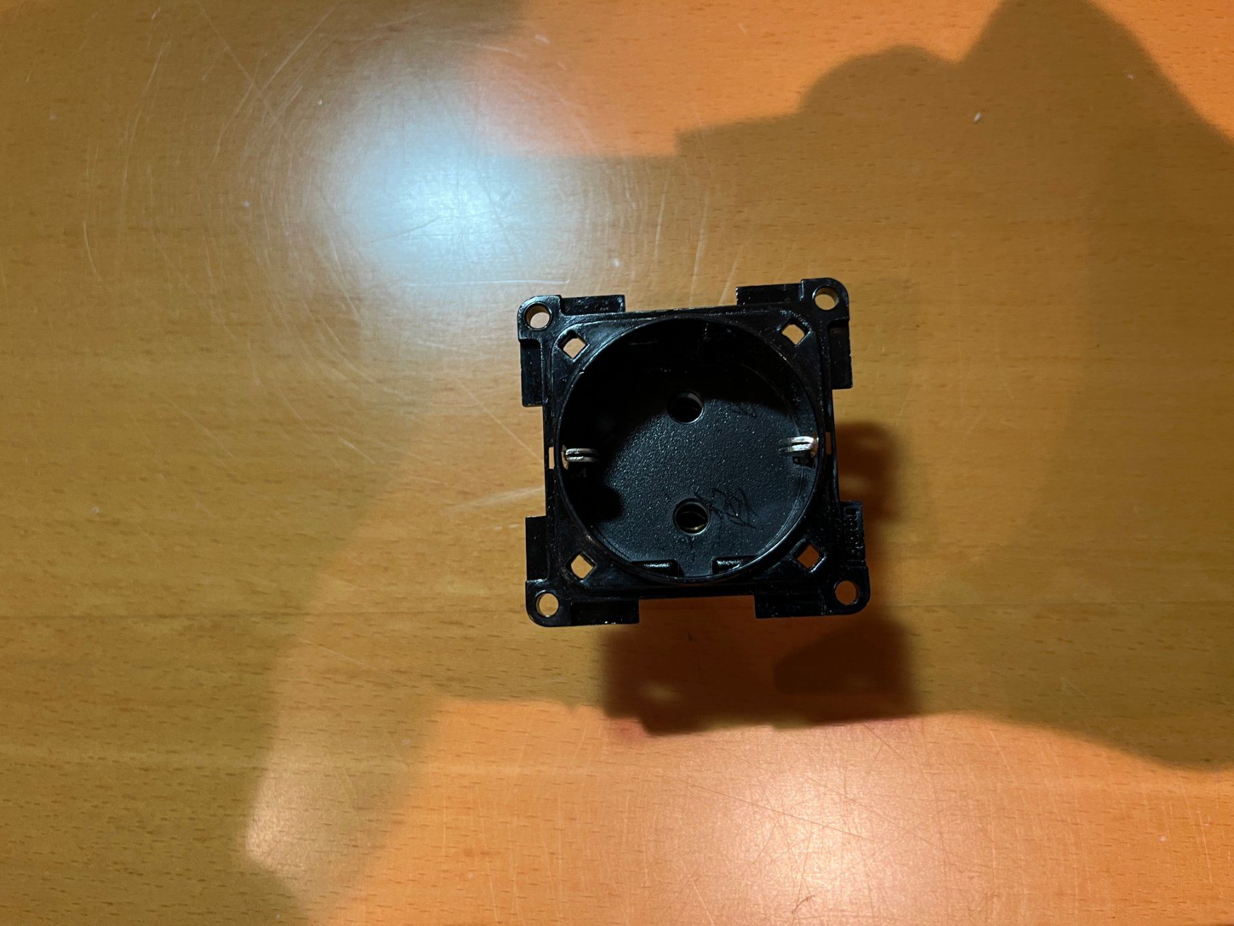 Spine: Inprojal Schuko Steckdose 5.2x5.2x3.1cm – Nuovo (secondo la descrizione) da Baar venduto da Amarillis3