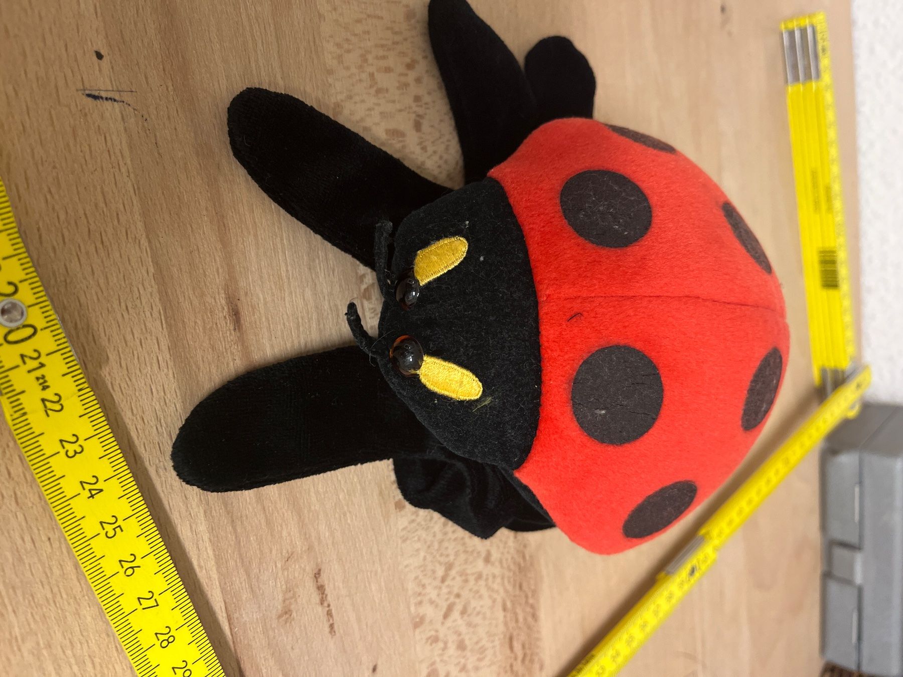 Giocattoli: Handspielpuppe Marienkäfer – Usato da Zürich venduto da Leromanta01 2