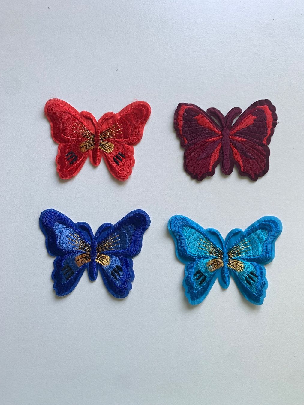 Toppe: 4x Schmetterling sommervogel Aufnäher patch Bügelbilder – Nuovo (secondo la descrizione) da Winterthur venduto da Doha20