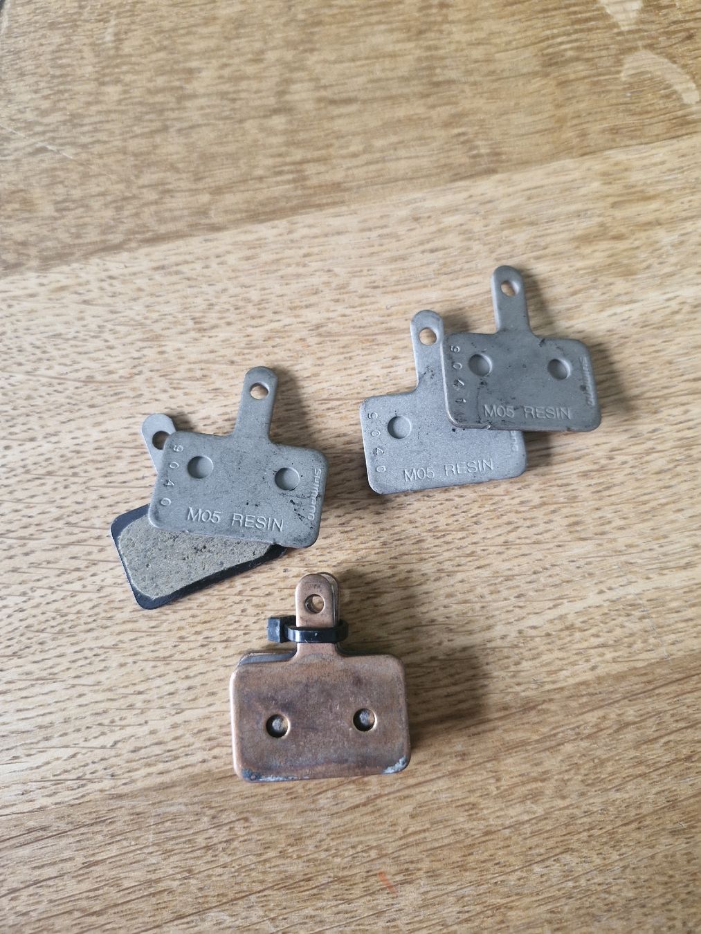 Shimano Ersatzteile: Bremsbelaege Shimano M05 Resin – Neu (gemäss Beschreibung) aus Wolfenschiessen von Theditradition