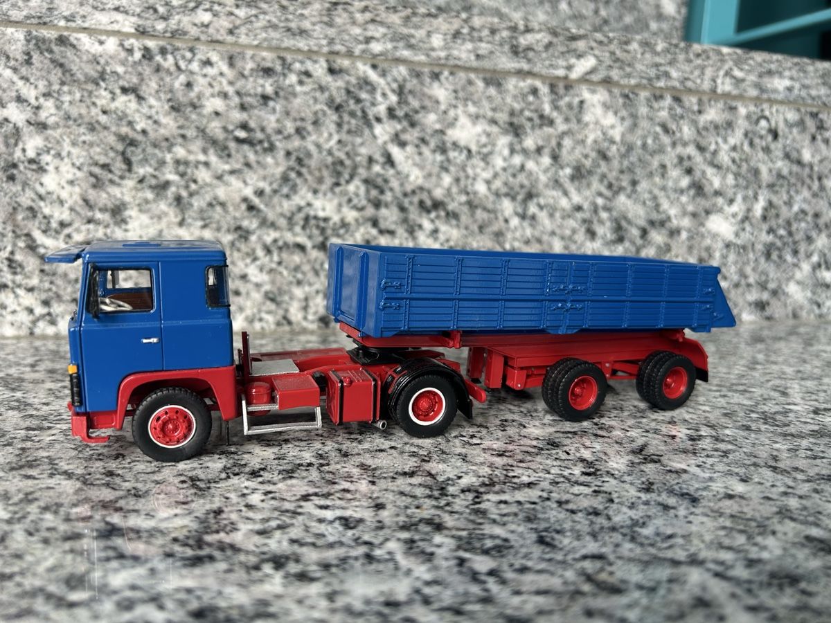 Scania Kit di modellismo & Modellini statici: Scania 140, 1:50 – Usato da Horw venduto da Tigercat635