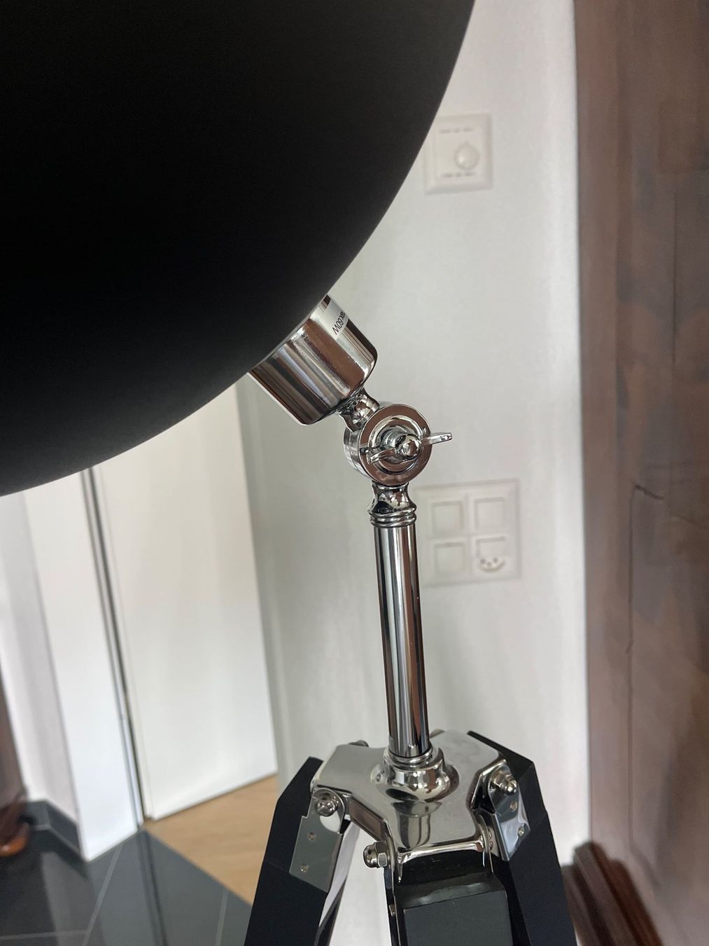 Lampen: Stehlampe Gold / Schwarz – Gebraucht aus Moosleerau von MiBan 5