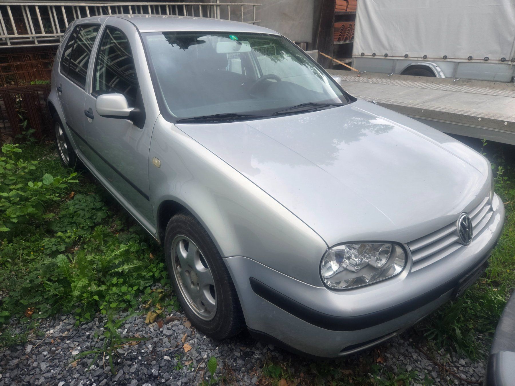 VW Autos: VW Golf IV 2.0l – Gebraucht aus Siebnen von kar_n5st 1