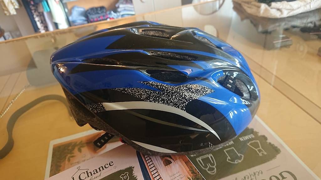 Caschi: Velohelm – Usato da Grenchen venduto da Zombiepolizist