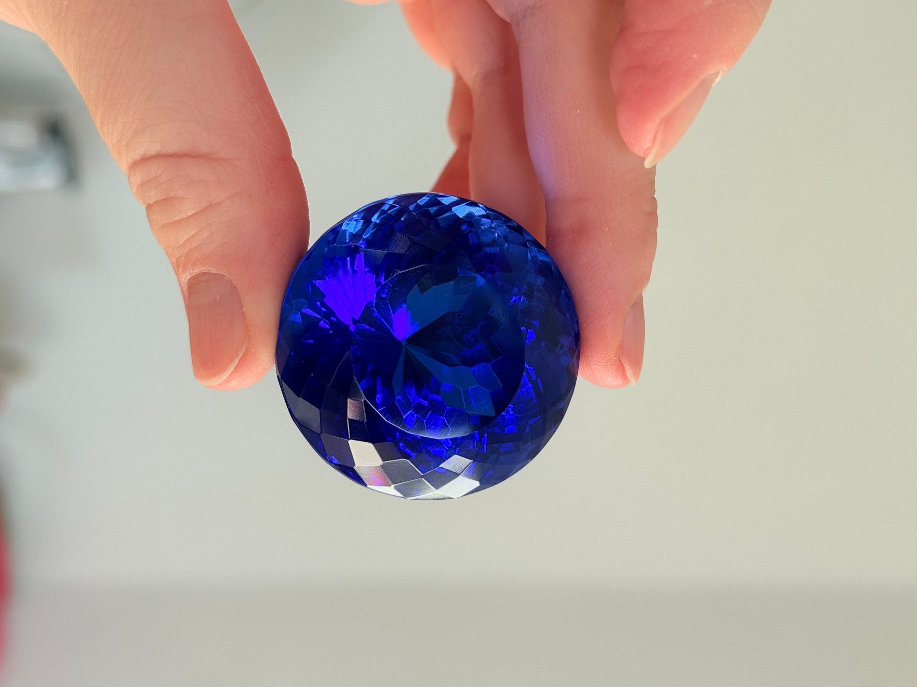 Pietre preziose: 295.20 Ct Certified Loose Gemstone – Nuovo e nell'imballaggio originale da Genève venduto da AWWA 4
