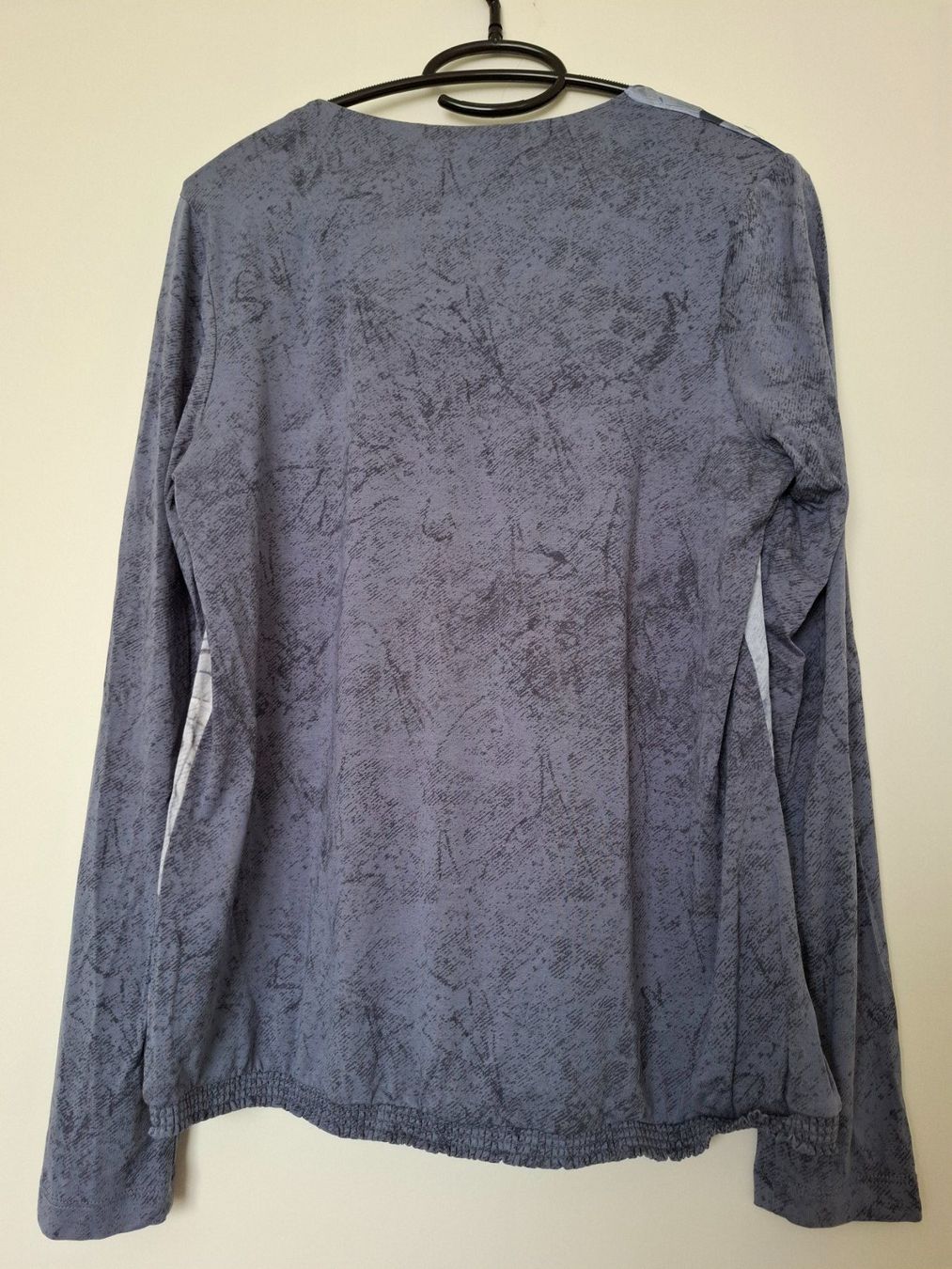 Bonita T-shirt: Edles Langarm-Shirt Gr. S – Usato da Horw venduto da Cila5 1