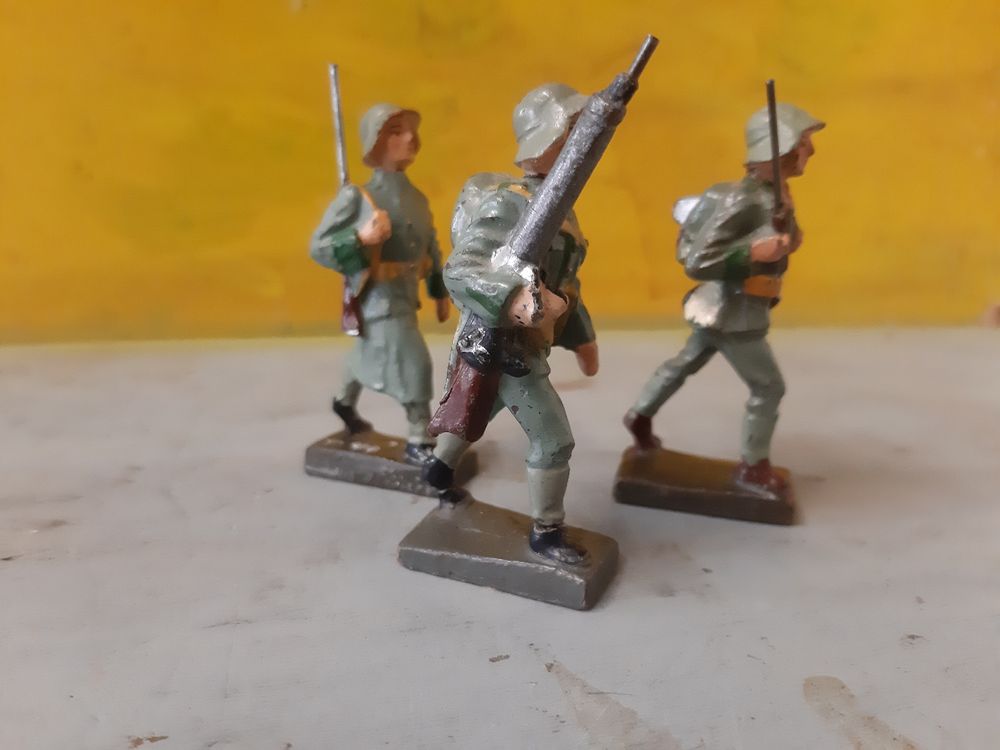 Jouets: Mitrailleurs en progression,  Lineol – D'occasion à Monthey par Jmbois