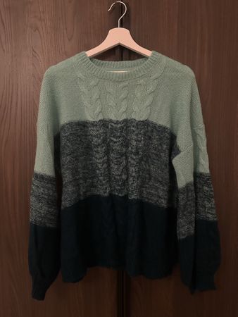 Uterque knit sweater (M)