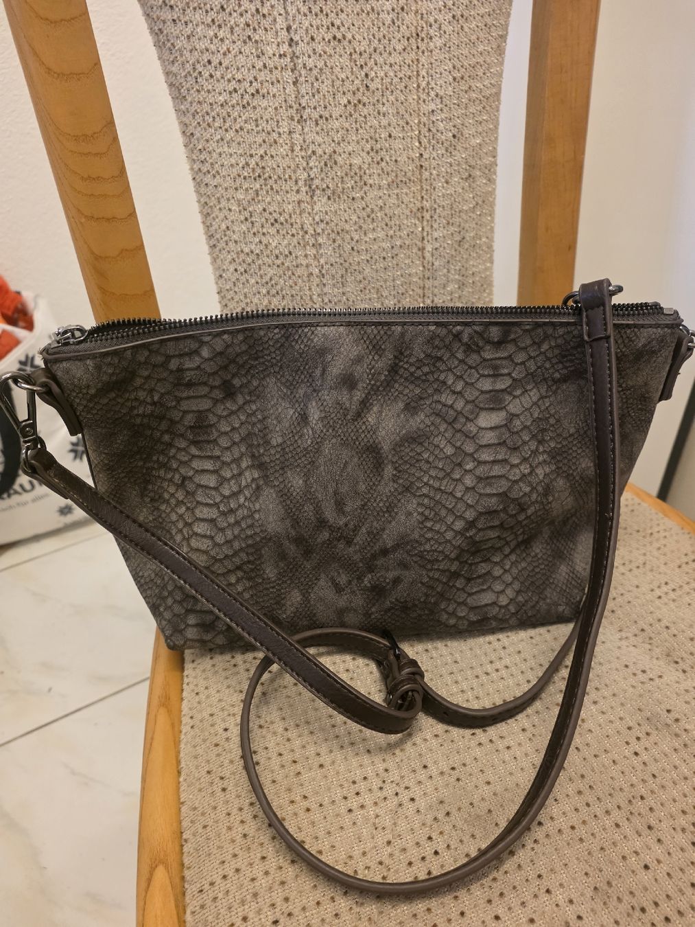 Desigual Borse da donna: Desigual Shoulderbag  – Usato da Schaffhausen venduto da H.Green 1