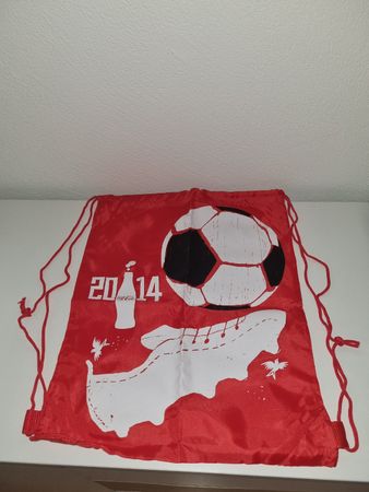Turnbeutel Coca-Cola Fussball 2014 rot neuwertig