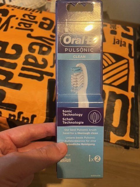 Oral B Cura dei denti: Oral B pulsonic blanc x2 – Nuovo e nell'imballaggio originale da Noville venduto da Berlusconi55