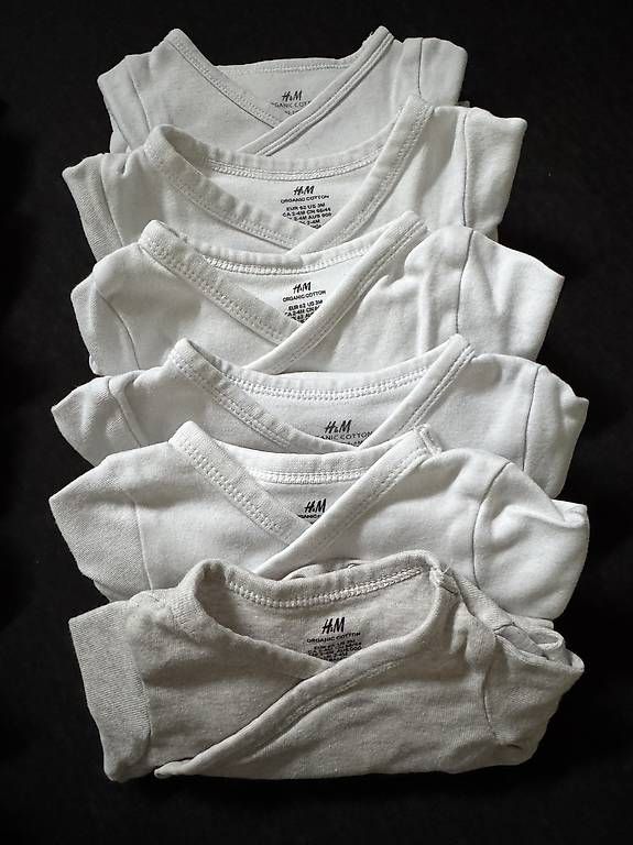 Lotti & Set di vestiti: H&M Wickelbodys langarm Grösse 62 – Usato da Menziken venduto da Jimmyo86