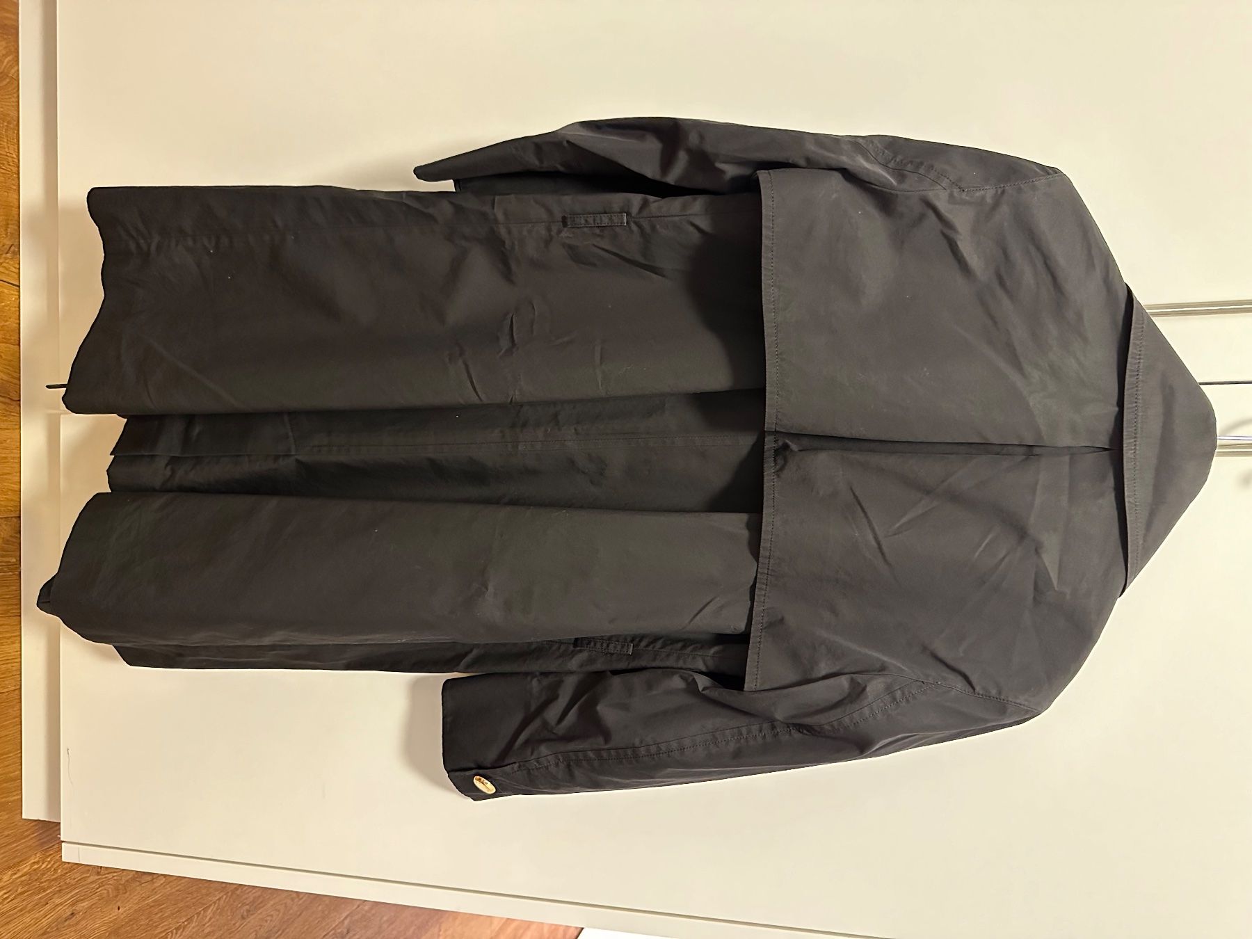 Louis Vuitton Cappotti: Louis Vuitton trench coat , size 36 – Usato da Küssnacht am Rigi venduto da hor_dpb7 6