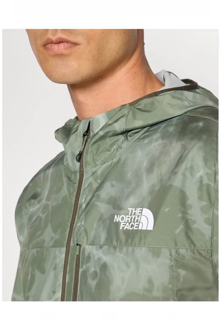 North Face Giacche: THE NORTH FACE Laufjacke / Windbreaker M – Nuovo (secondo la descrizione) da Zürich venduto da BeyTYGURUM