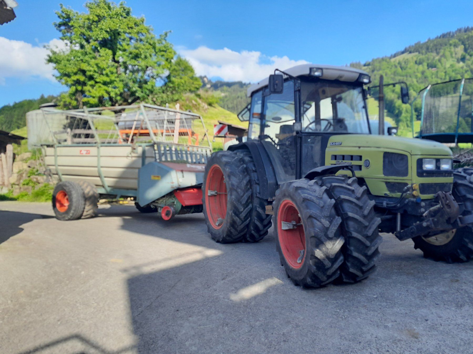 Tutte le macchine: Ladewagen agrar – Usato da Sattel venduto da luawiba 2