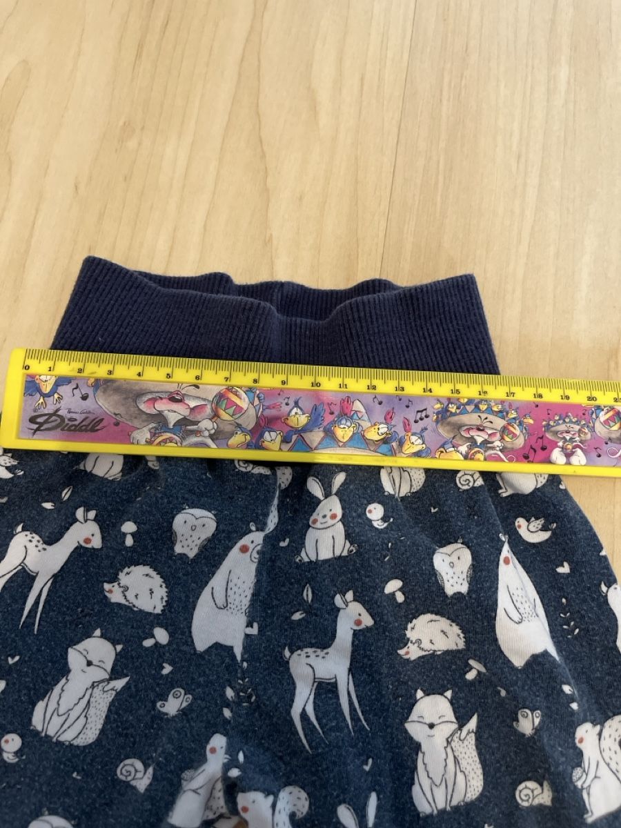 Pantaloni: Pumphose (self made) – Usato da Herznach venduto da Leimsa 2