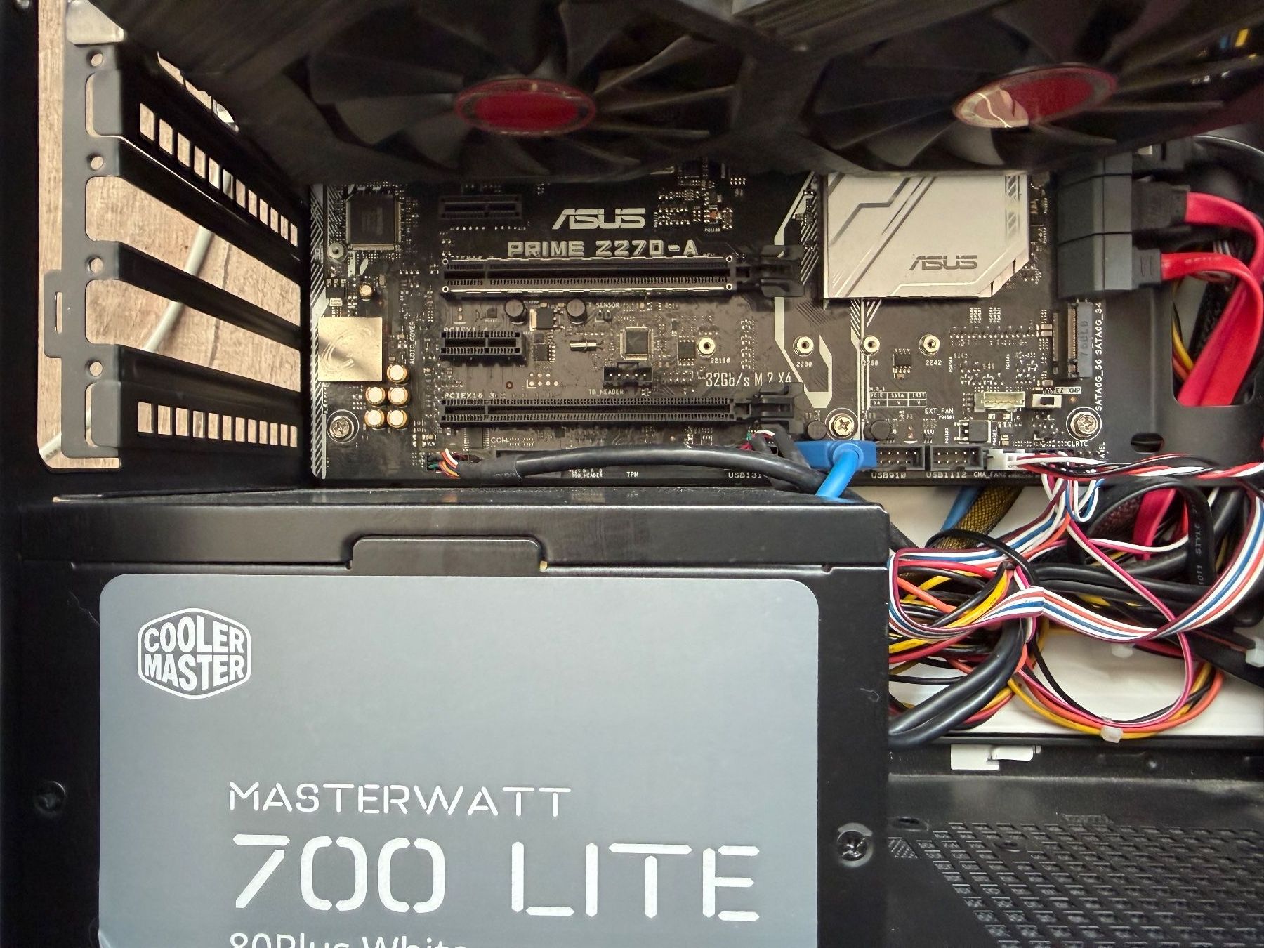 Intel PC: Einsteiger Gamer PC. I7 6600K, RX 580 – Usato da Wädenswil venduto da OctagonX 4
