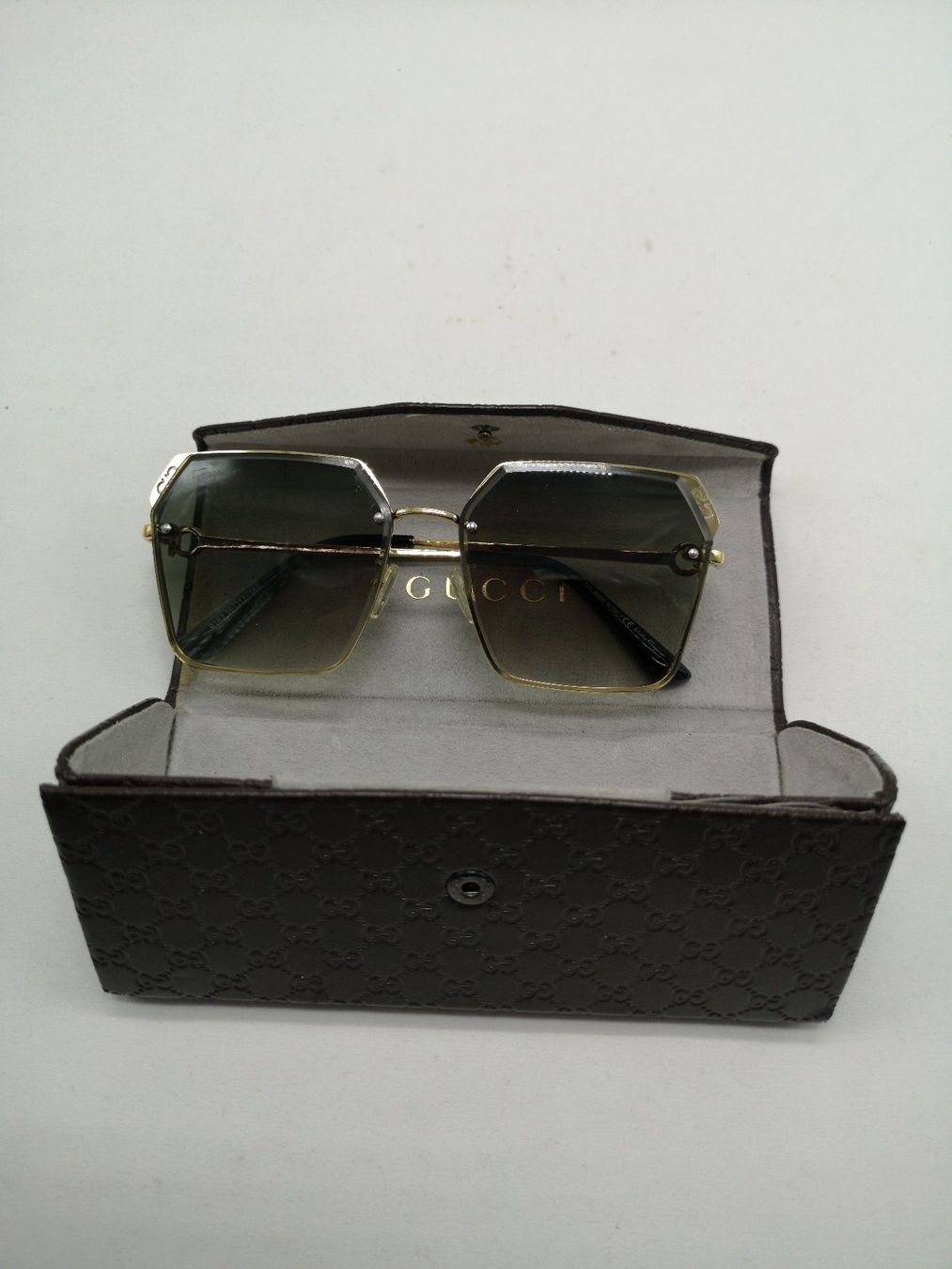 Salvatore Ferragamo Occhiali & Lenti: S. FERRAGAMO / Luxe - Qualité - Classe - Vintage – Usato da Bulle venduto da italicum 7