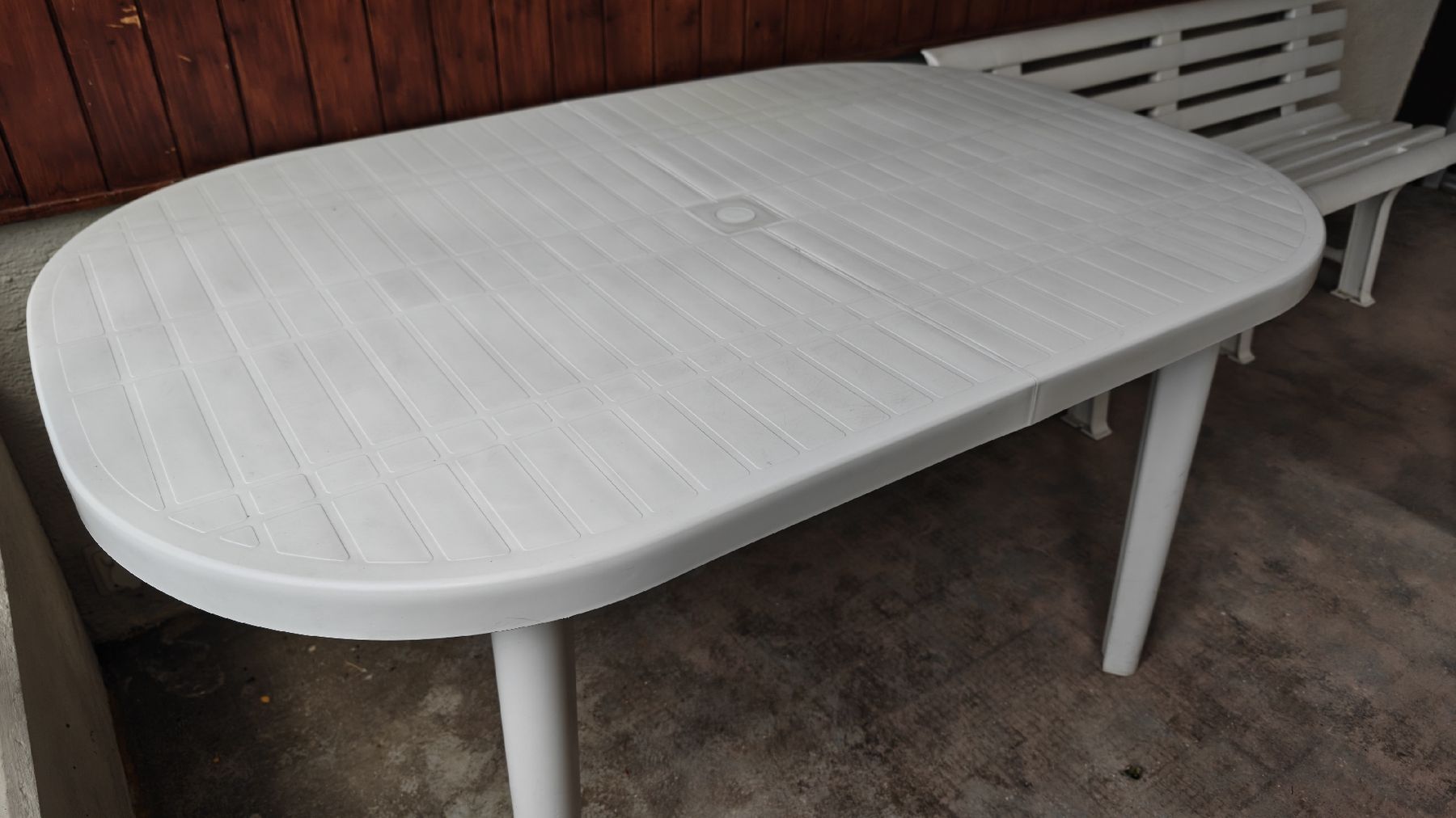 Set di tavolo e panche: Gartenmöbel Set – Usato da Steinhausen venduto da Kep_023 3
