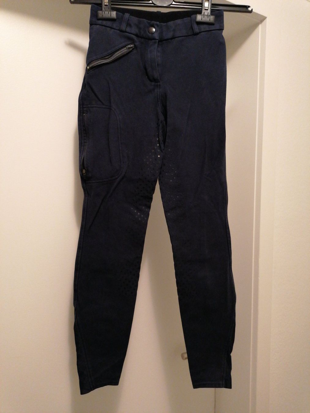 Decathlon Pantaloni: Dunkelblaue Reithose – Usato da Dübendorf venduto da lus_d2rx