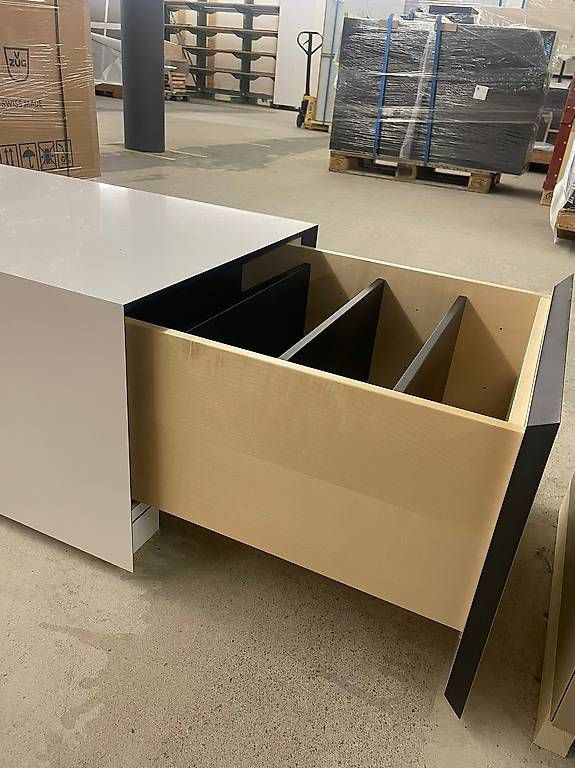 Cassettiere: Sideboard – Nuovo (secondo la descrizione) da Rotkreuz venduto da Senomis 3