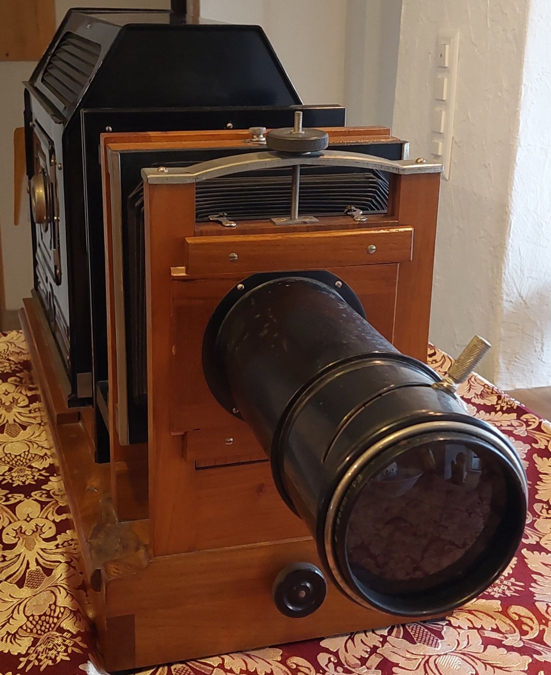 Fotocamera: Projektionsapparat von 1924 – Usato da Siblingen venduto da rantiques 1
