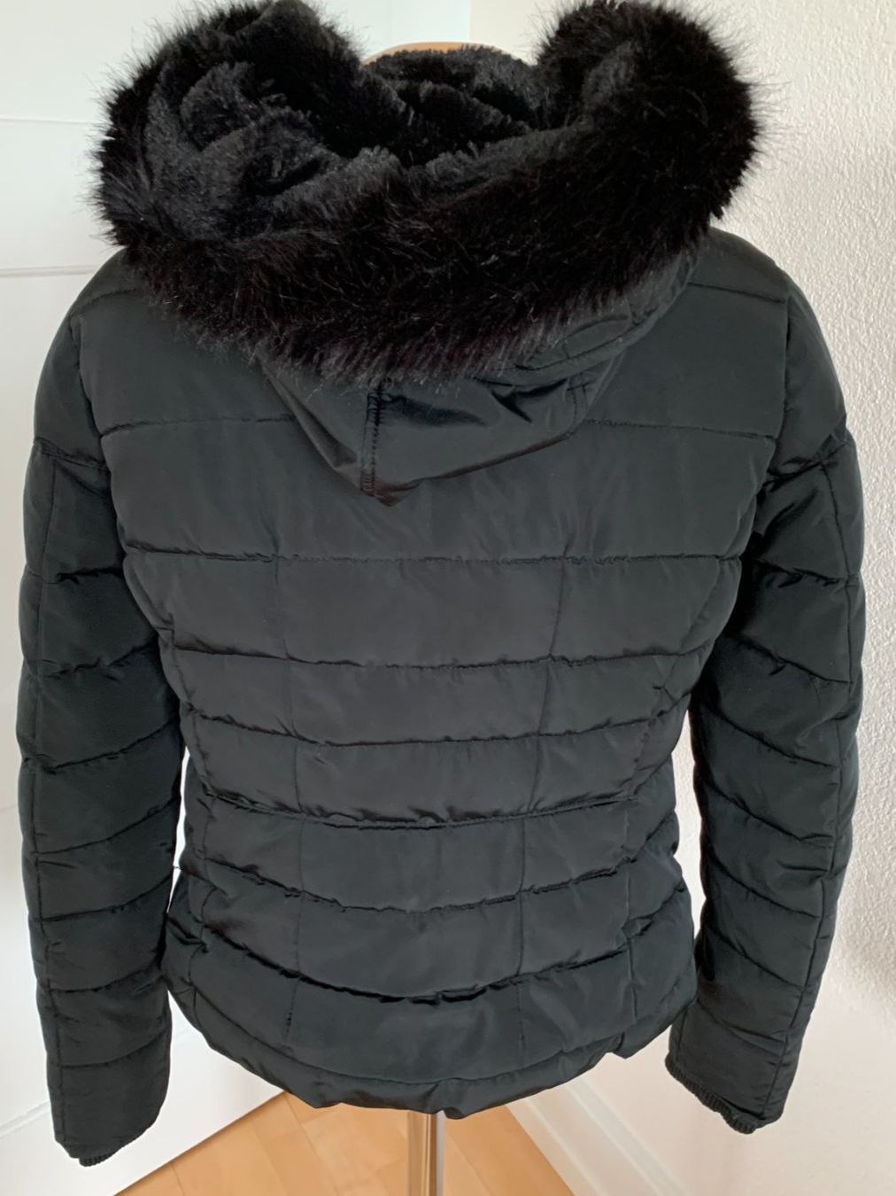 Giacche: VERT DE RAGE Damen Jacke, Gr. 38, Schwarz – Usato da Worb venduto da farben20zauber 1