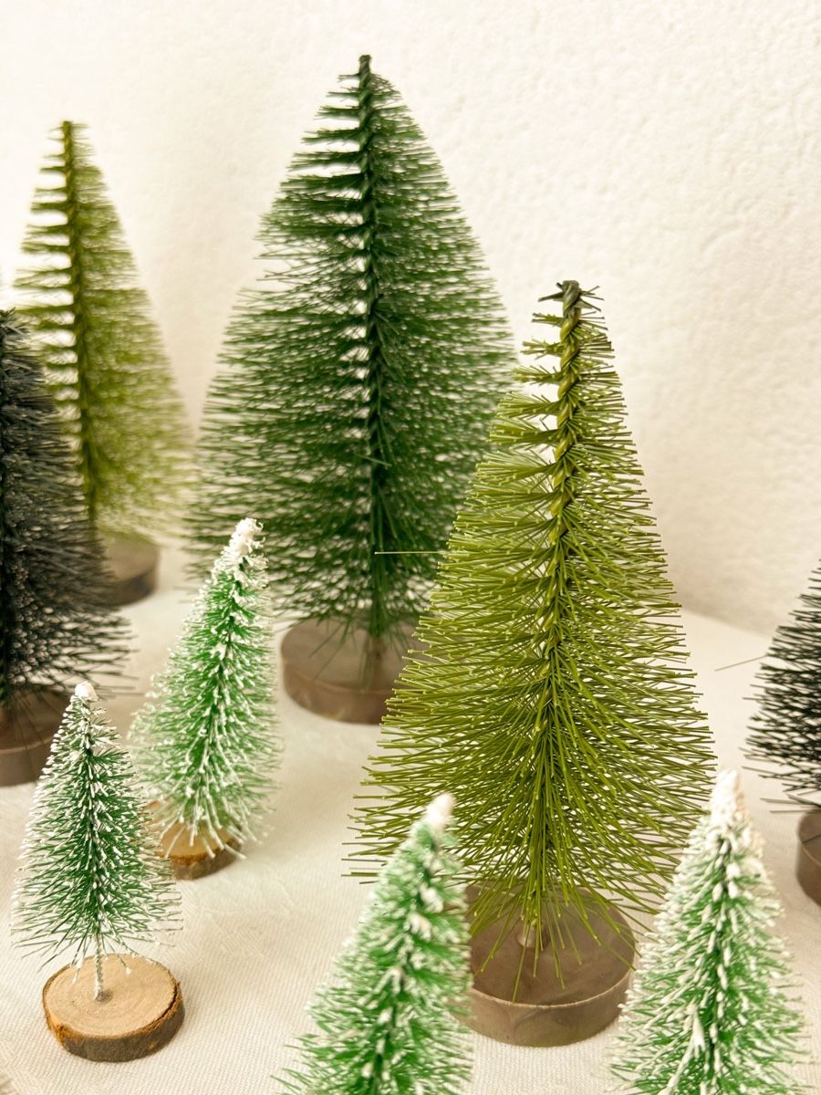 Alle Dekorationen: Winterdorf-Deko: 31 Mini Tannenbäume Set – Gebraucht aus Galmiz von Wichtel25 2