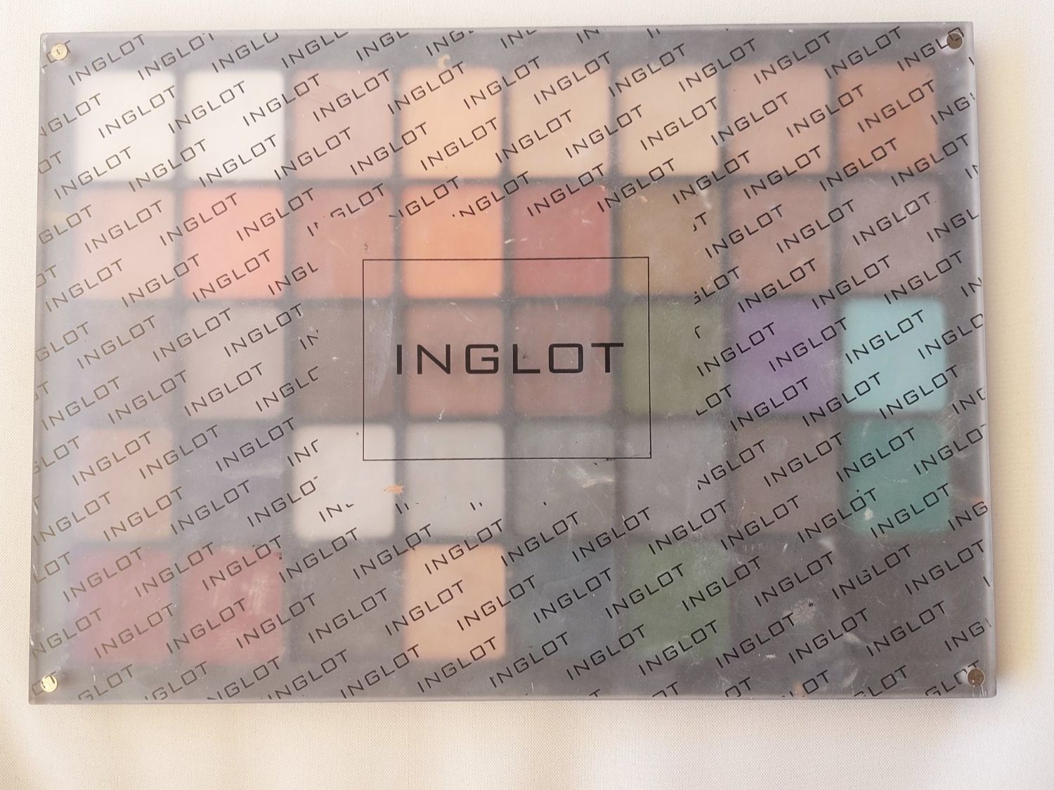 Make-up: Inglot Freedom System 40.  Mit 39 Lidschatten – Usato da Meisterschwanden venduto da L_secondhand1