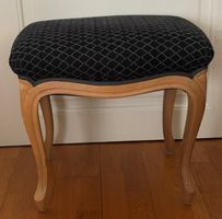 Hocker, Louis Philippe Form, frisch gepolstert (Federn)
