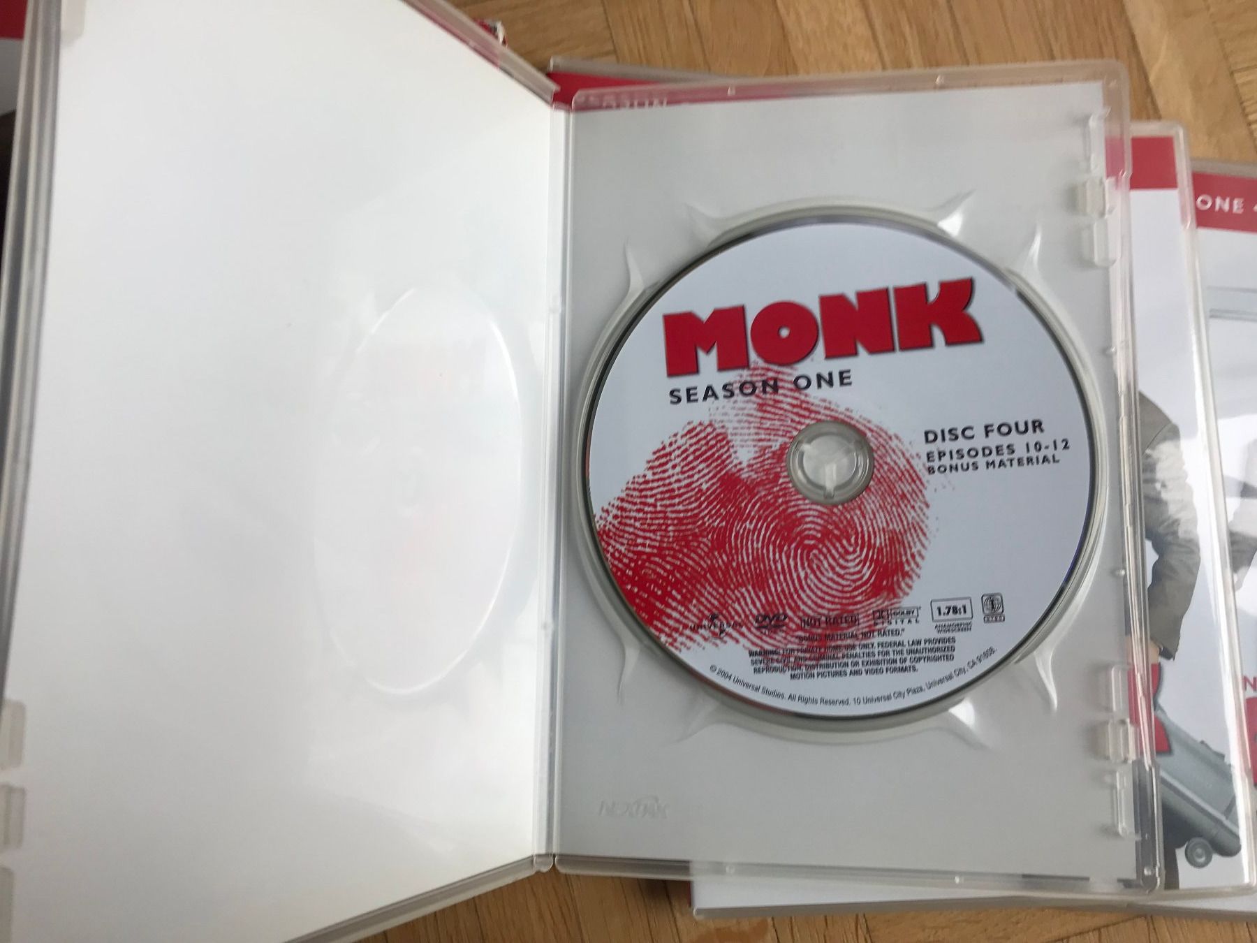 Tutti i DVDs: Monk - Season One - DVD – Usato da Zürich venduto da Malcom 7