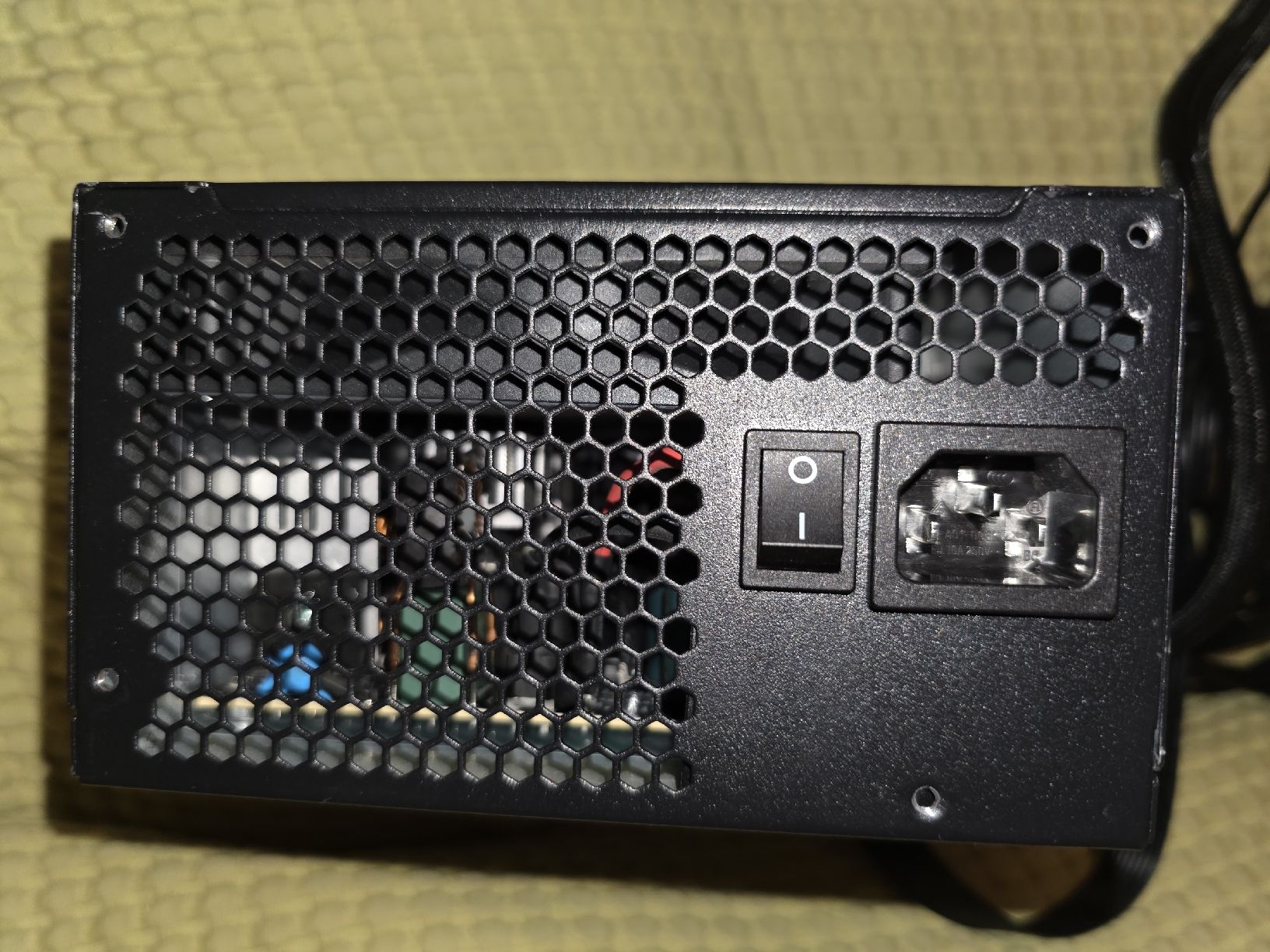 Componenti elettronici: EVGA 700W Netzteil – Usato da Basel venduto da Cod1987 2
