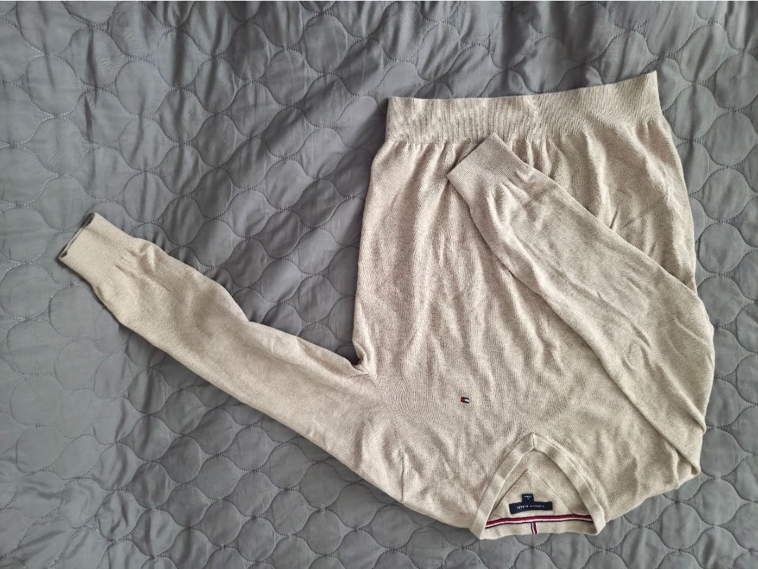 Tommy Hilfiger Maglioni & Felpe: Tommy Hilfiger Langarm – Nuovo (secondo la descrizione) da Horgen venduto da nic_l7nm