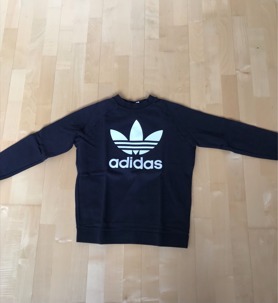 Adidas Maglioni & Felpe: Adidas Pullover schwarz, Gr. 38 – Usato da Oeschgen venduto da Elmermo 1