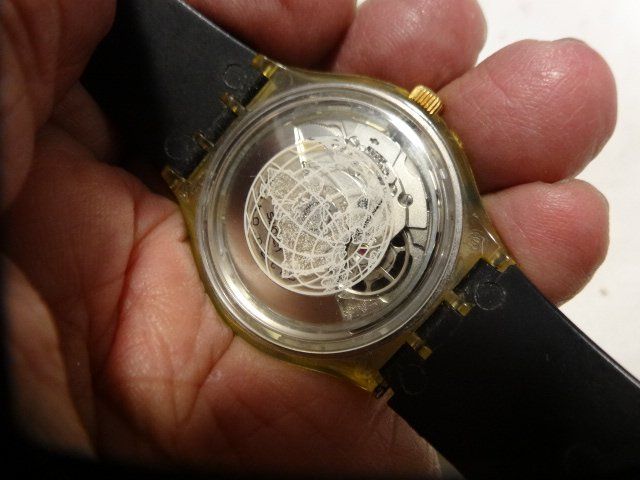Swatch Montres: S-WATCH HERREN AUTOMATIC UHR,SCHON LÄÜFT – D'occasion à zürich par ahmad01 5