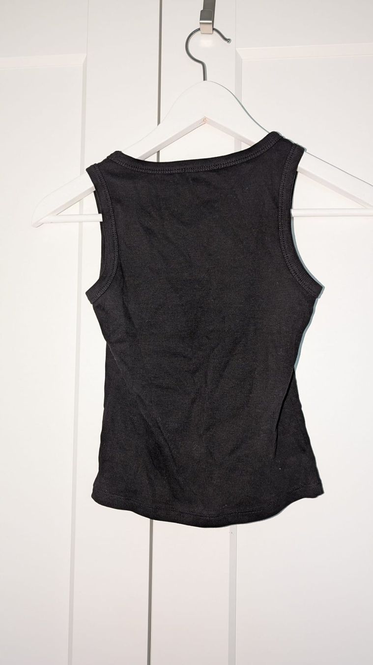 Tops: Tanktop Schwarz, Grösse xs – Gebraucht aus Heerbrugg von sad_h2xv 1