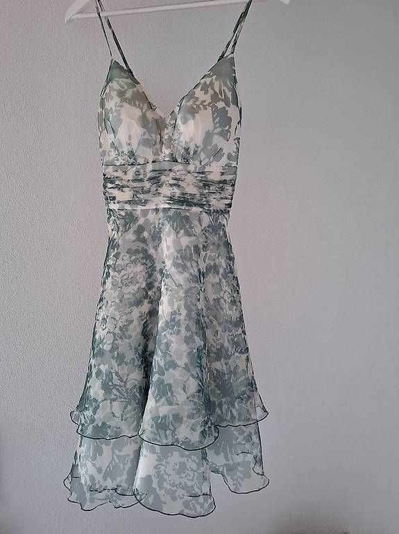 Vestiti: Festkleid – Usato da Berlingen venduto da mue_hj5m